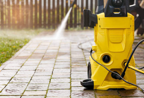 Spring Cleaning in Colonial Heights, TN